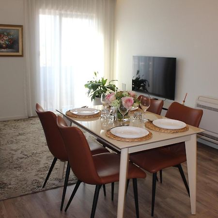 Delight Apartment Tirana Exterior foto