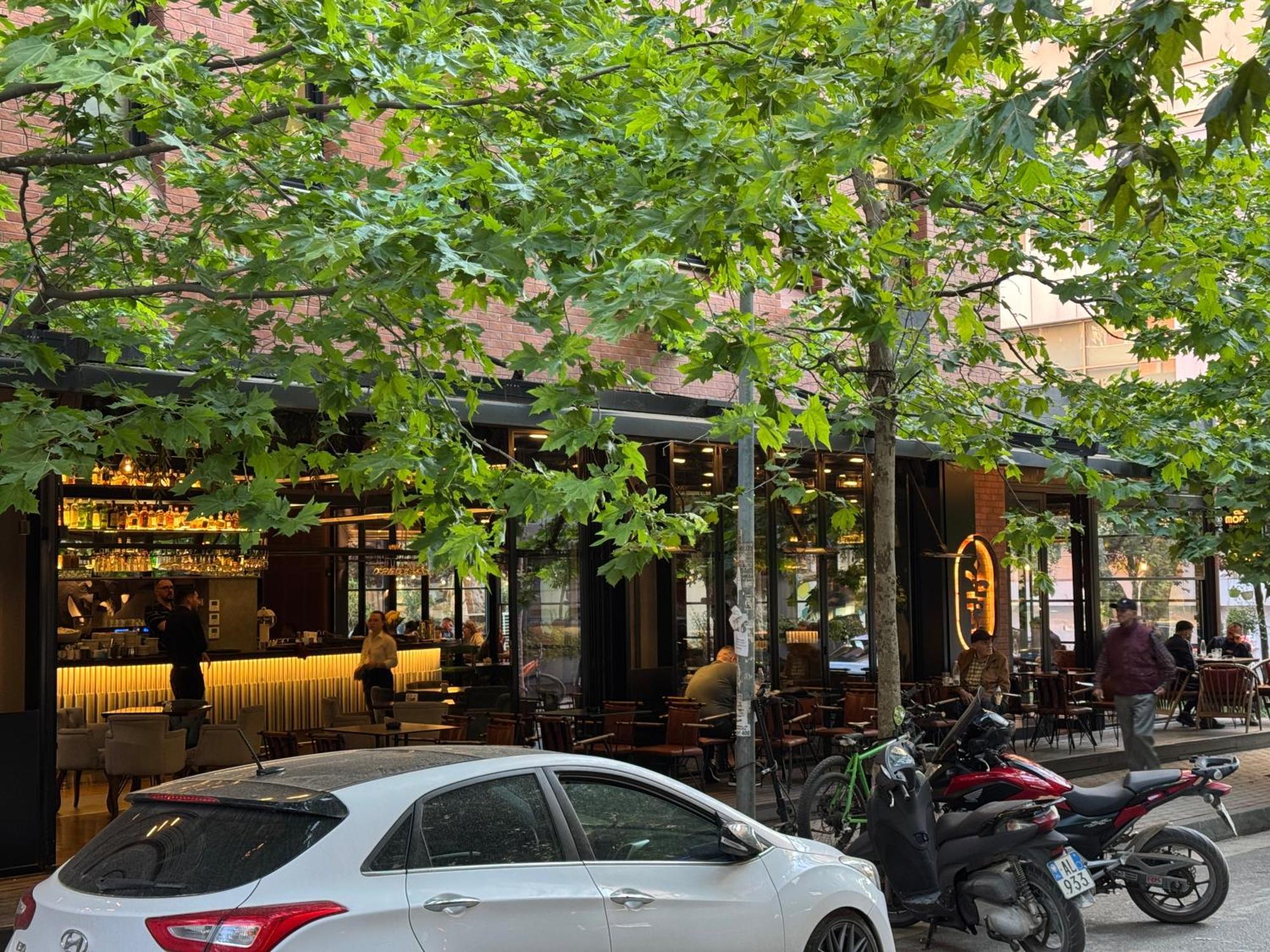 Delight Apartment Tirana Exterior foto